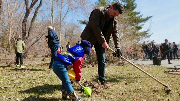 Мэр Новосибирска позвал горожан на традиционный осенний субботник 4 октября