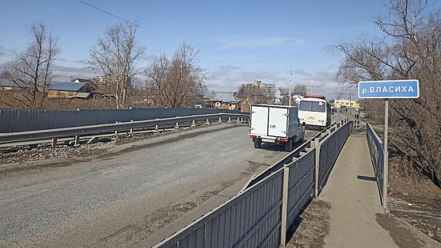 На окраине Новосибирска отремонтируют мост по дороге в международный аэропорт 