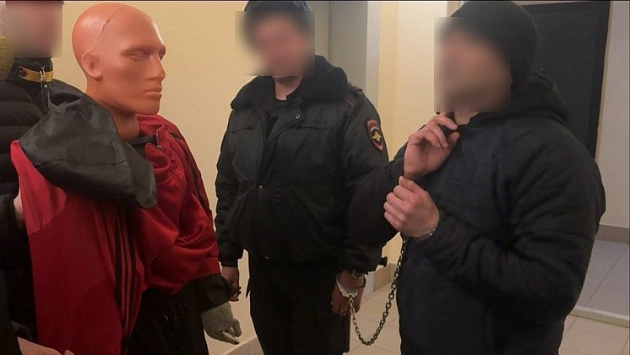 Жителя Новосибирска будут судить за убийство целой семьи в 2014 году