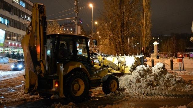 Какие улицы очистят от снега в ночь на 2 декабря в Новосибирске 