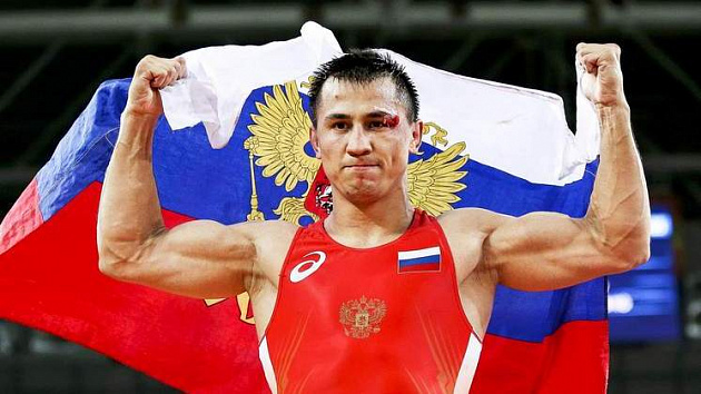 Новосибирский борец Роман Власов стал трёхкратным чемпионом мира