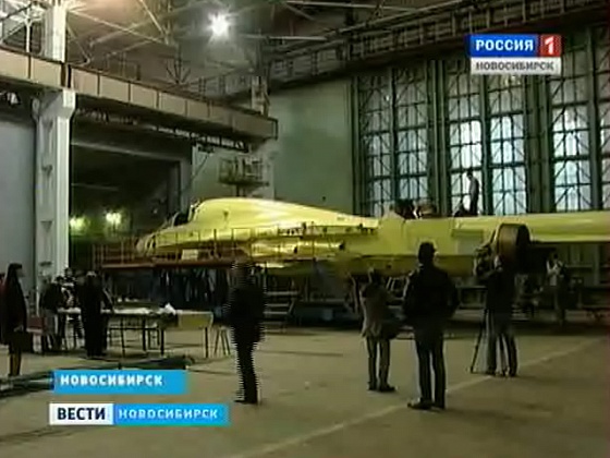 Новые самолеты для войны и мира. Кто будет делать Superjet 100?